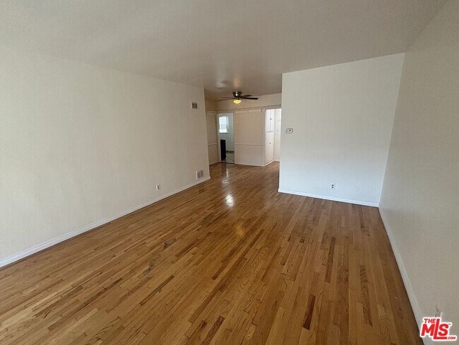 Building Photo - 4131 Palmwood Dr