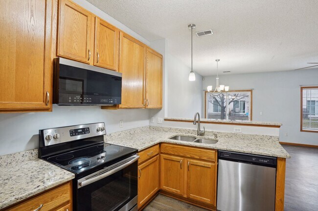 Building Photo - 7451 Derby Ln