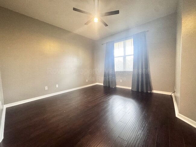 Building Photo - 5205 Northlawn Way