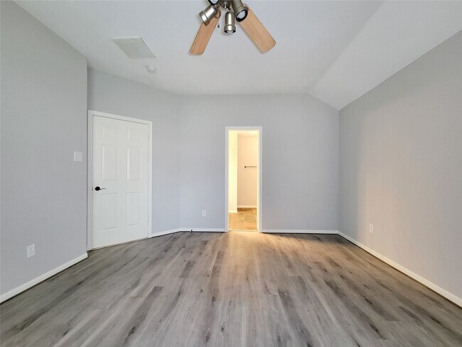 Building Photo - 18214 Arbormont Dr