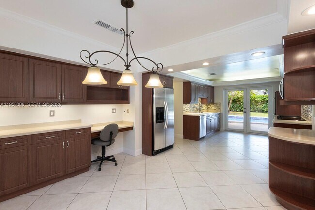 Building Photo - 6551 SW 126th St