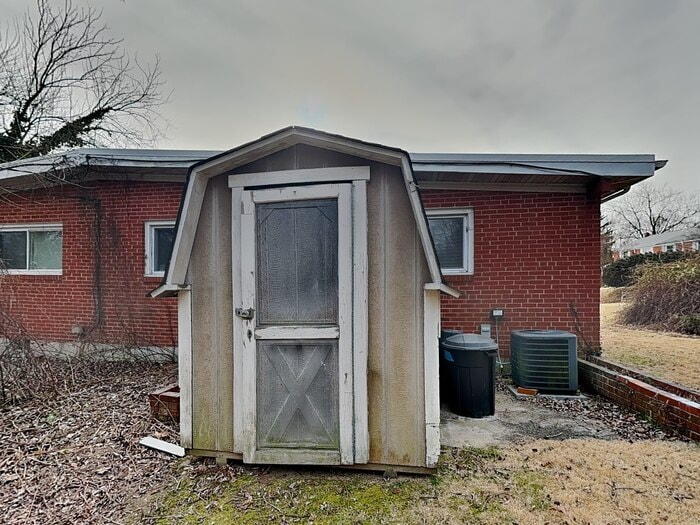 Building Photo - 1206 Brixton Rd