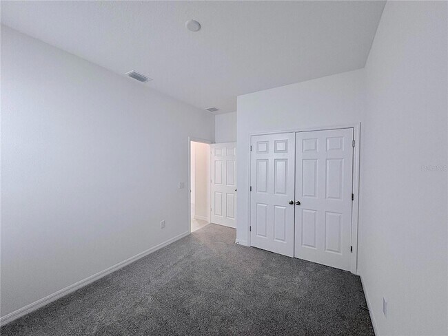 Building Photo - 609 Duke Dr