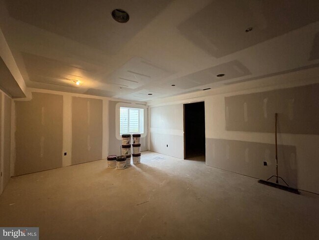 Building Photo - 142 Sills Ln