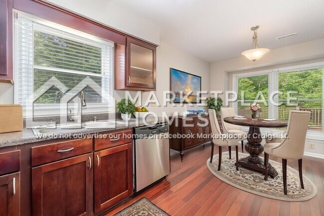 Building Photo - 4123 Silver Fox Ct