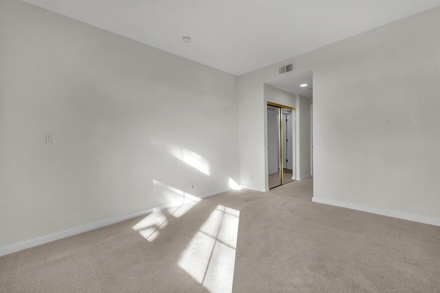 Building Photo - 200 N Swall Dr