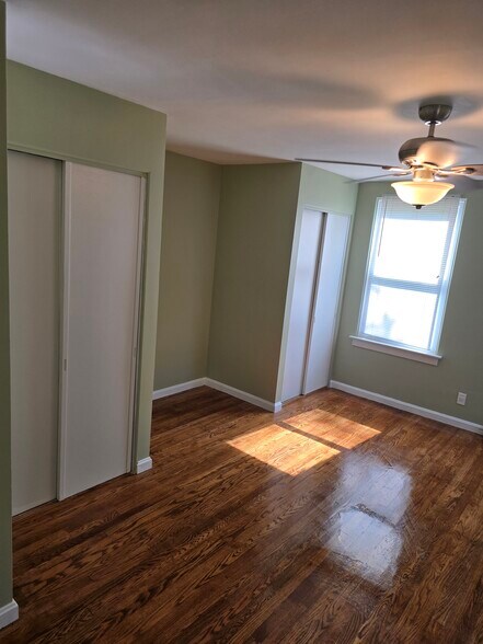 Building Photo - 2512 Homestead Pl