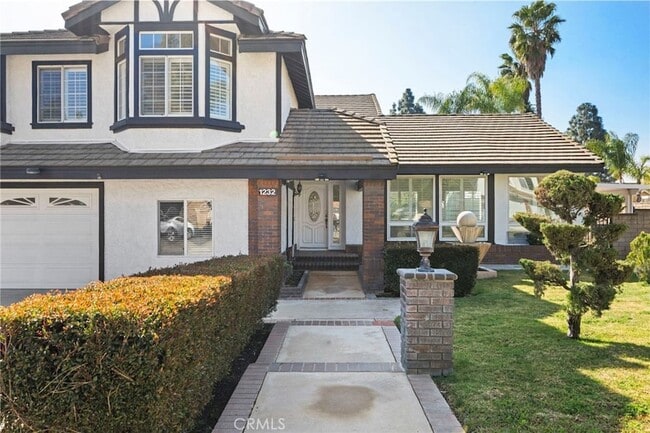 Building Photo - 1232 Meadow Ct