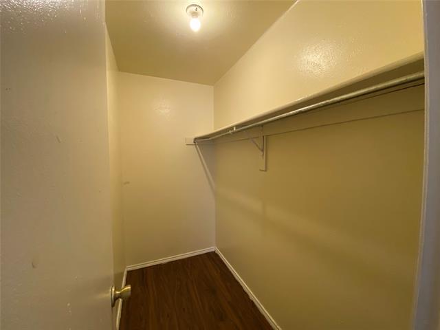 Building Photo - 2526 W Prairie St