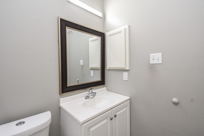 Building Photo - 4706 Torrington Ct