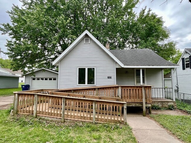 Building Photo - 3 Bed 1 Bath Single Family Home in Wausau