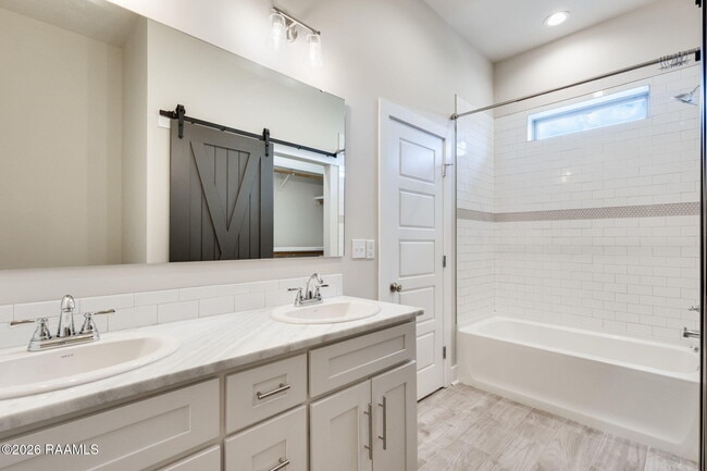 Building Photo - 124 Canvasback Dr
