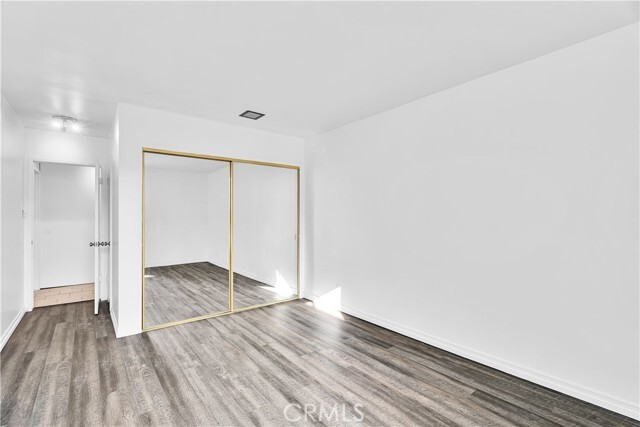 Building Photo - 320 S Gramercy Pl