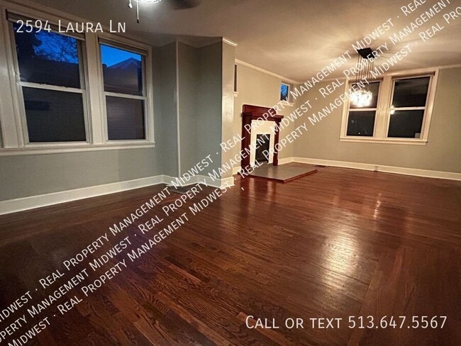 Building Photo - 2594 Laura Ln