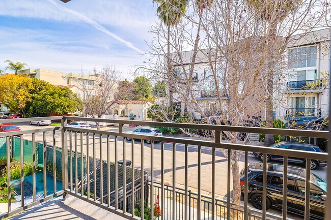 Building Photo - 4 Bed | 4.5 Bath | 2024 Construction | Tow...