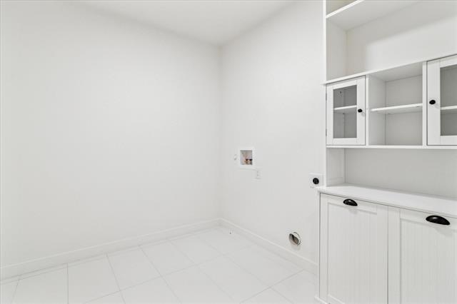 Building Photo - 15712 Terrace Lawn Cir
