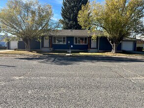 Building Photo - 2505 Hancock Ave