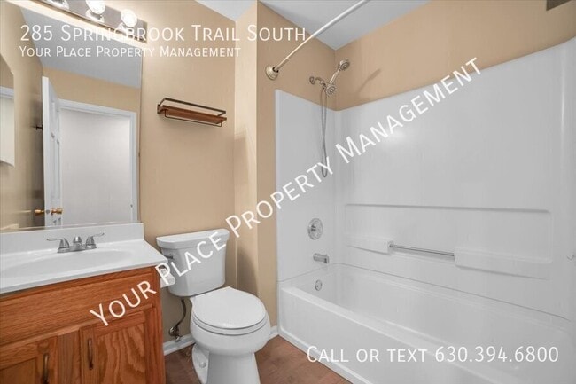 Building Photo - 285 Springbrook Trail S