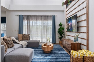 Building Photo - 612 Highgate Park Blvd