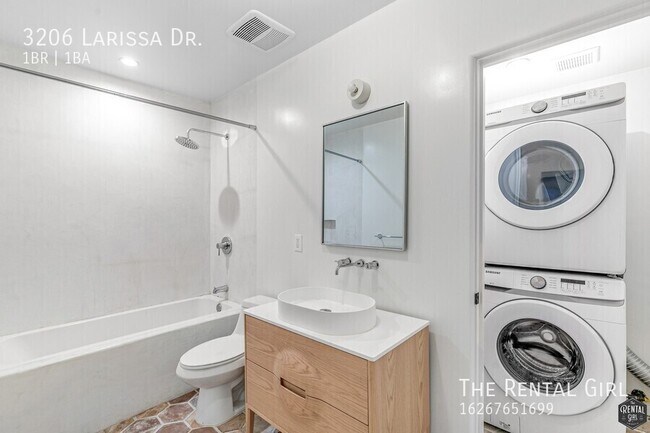 Building Photo - 3206 Larissa Dr