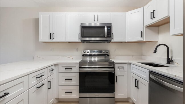 Building Photo - 4979 NW 82nd Ave