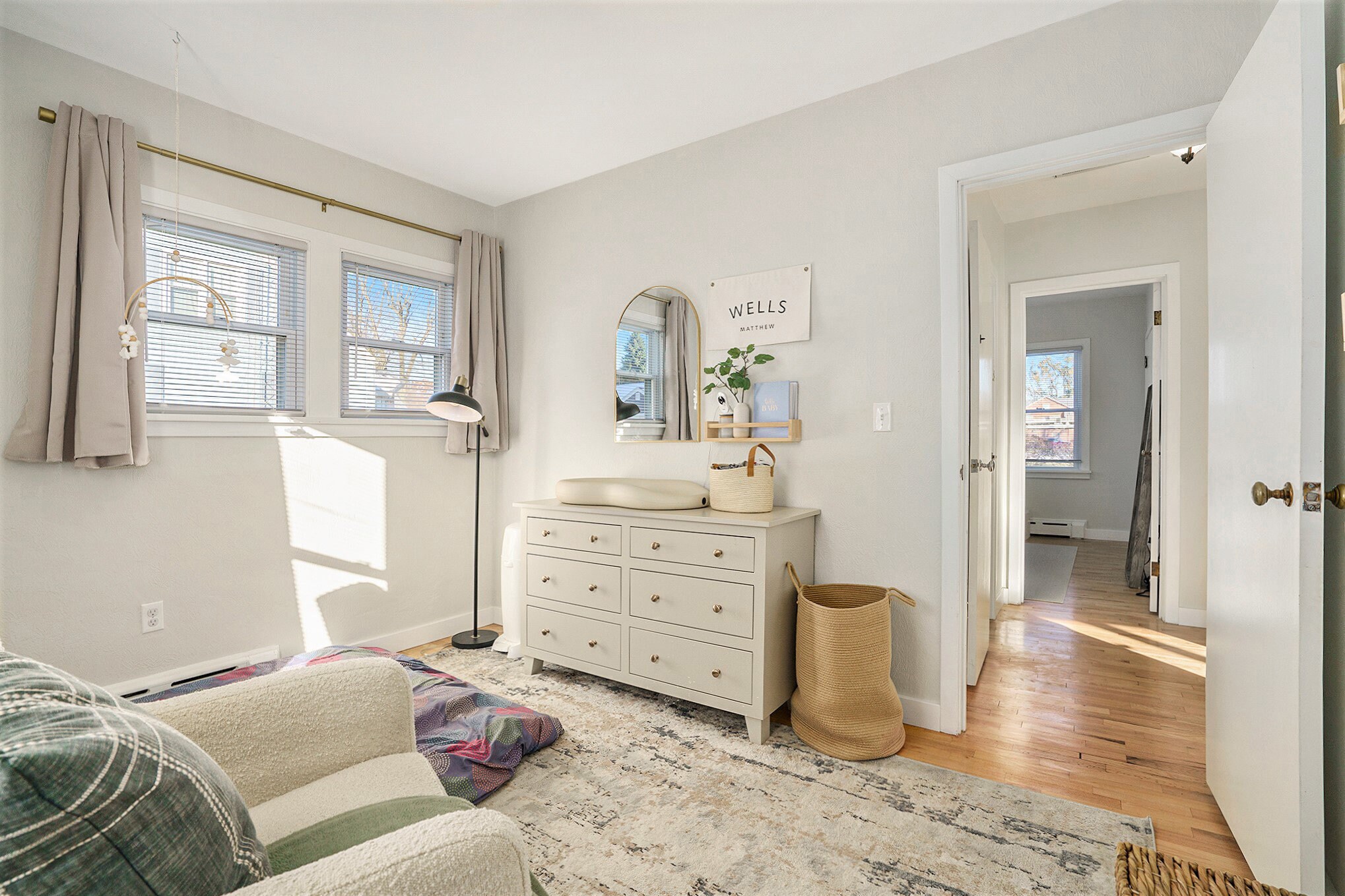 Building Photo - 204 E Spring St