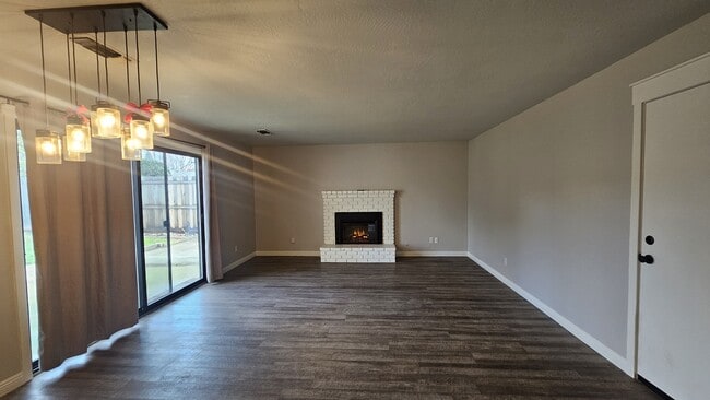 Building Photo - 1966 Modoc Dr