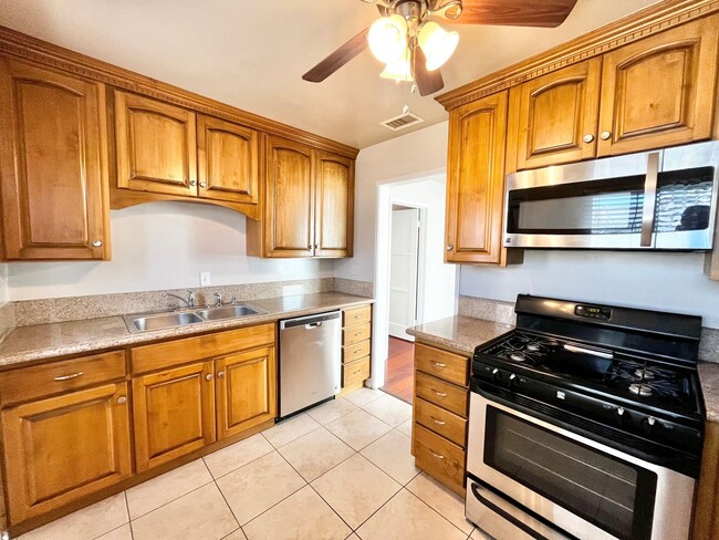 Primary Photo - Great 3B 1BA Home in Lemon Grove!