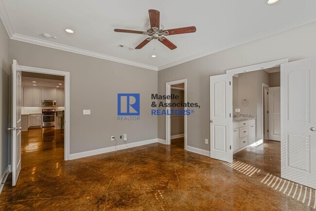 Building Photo - 3 Bed/2 Bath Home in Greenfield Station!!