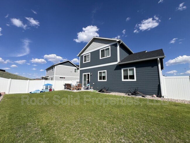Building Photo - 1716 Kade Ct