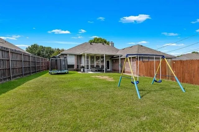 Building Photo - 1207 Old Knoll Dr