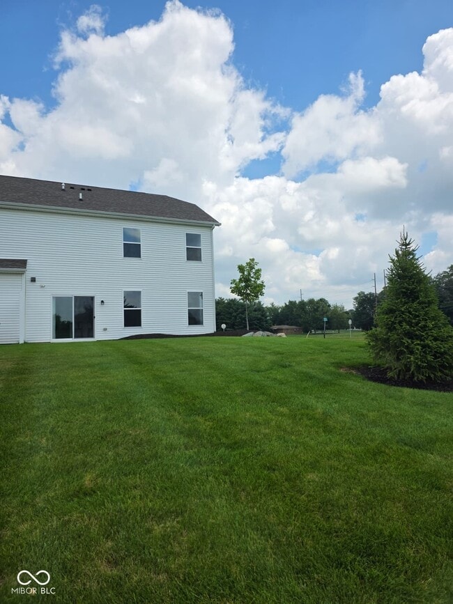 Building Photo - 10715 Mangrove Dr