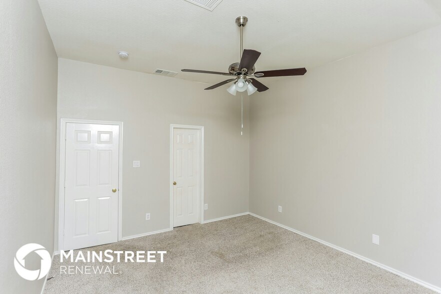Building Photo - 3353 Stoneway Dr