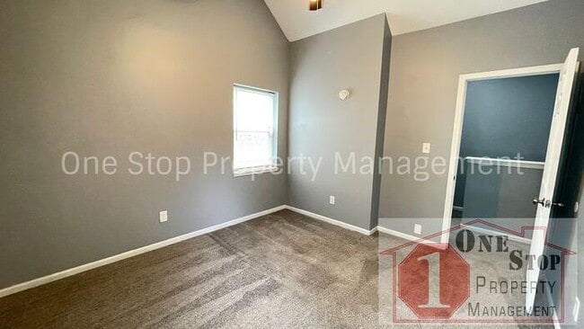 Building Photo - Beautiful 3 Bedroom 2 Bathroom Home in Kan...