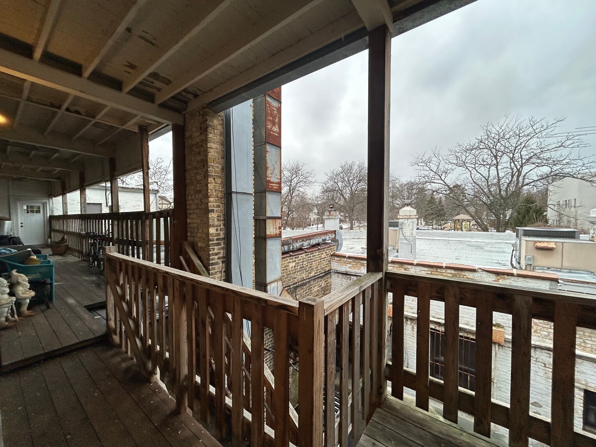 Building Photo - 338 Tudor Ct