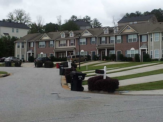 Building Photo - 5448 Sierra Tr