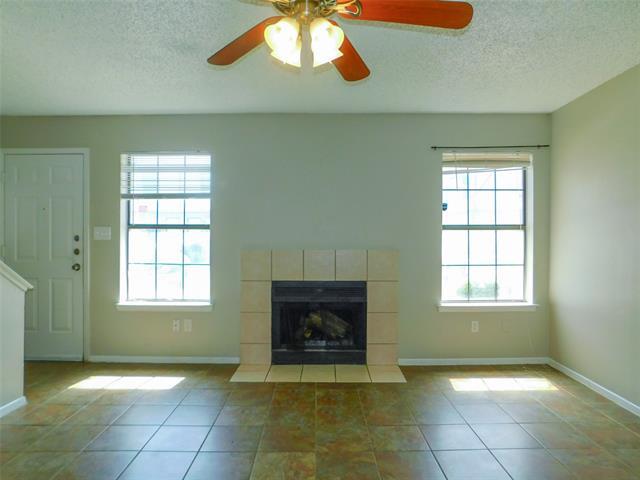 Building Photo - 1137 Dallas Dr