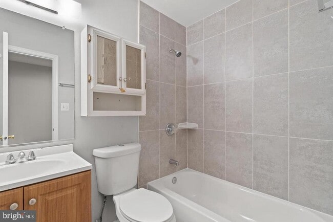 Building Photo - 3631 McDowell Ct