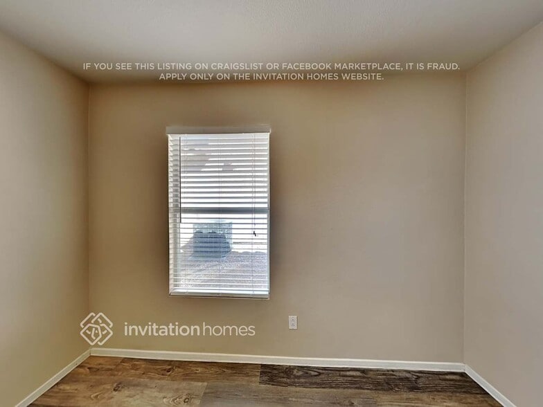 Building Photo - 7920 N Willow Pines Pl