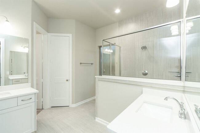 Building Photo - 4538 Primrose Valley Ln