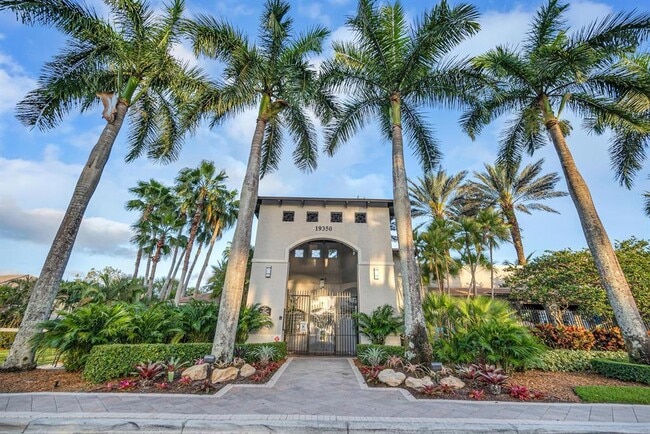 Building Photo - 19084 Skyridge Cir
