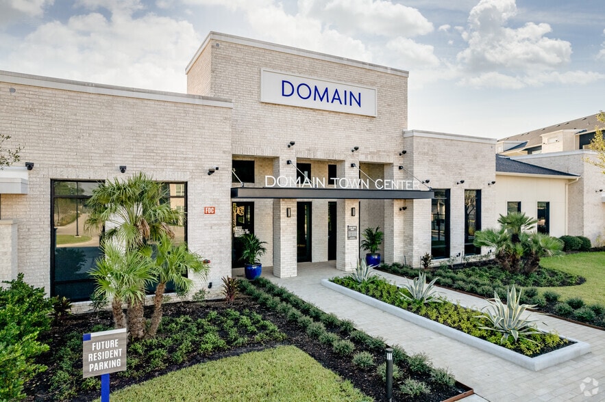 Leasing Office - Domain Town Center