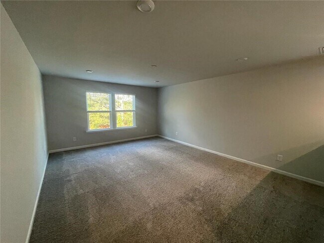 Building Photo - 3156 Morris Hills Dr