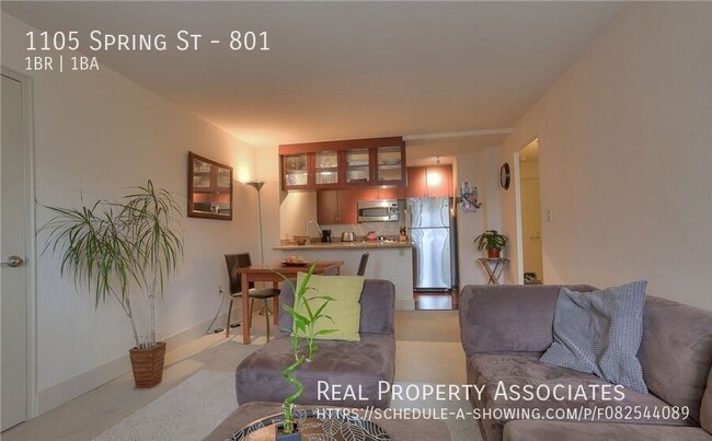 Building Photo - Spacious One Bedroom Condo in the Heart of...