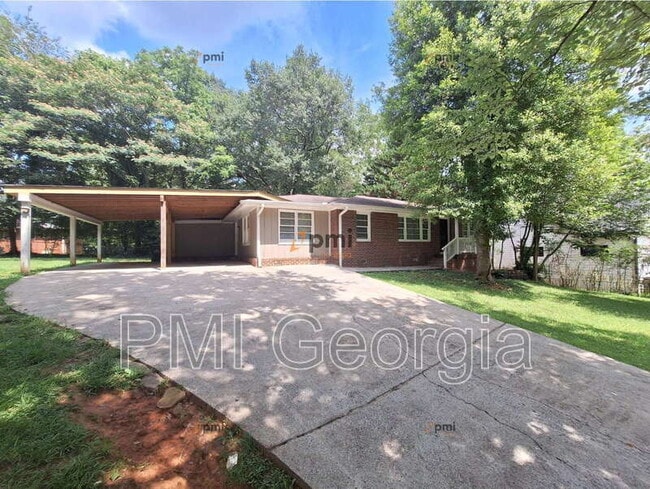 Primary Photo - 4384 Westside Dr