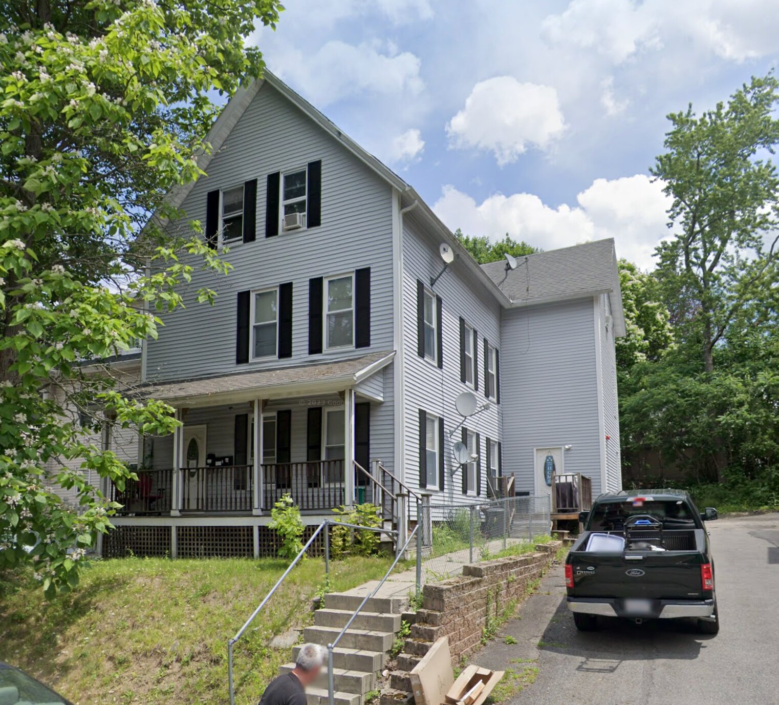 Building Photo - 5 Clifton St