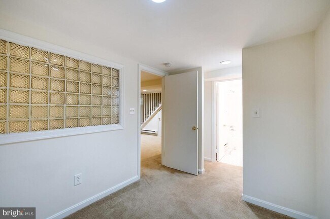 Building Photo - 4209 Ellicott St NW