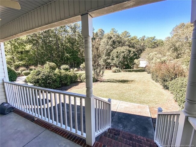 Building Photo - 616 Amberdale W Cir