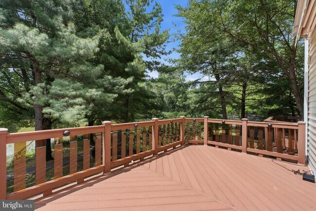 Building Photo - 2916 Montauk Ct