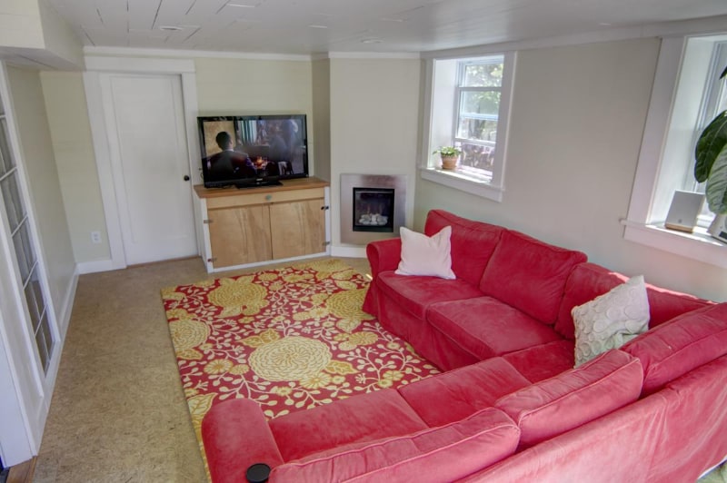 Building Photo - 5417 48th Ave SW